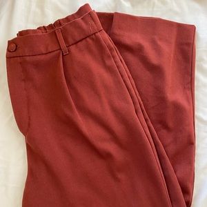 Teracotta trousers